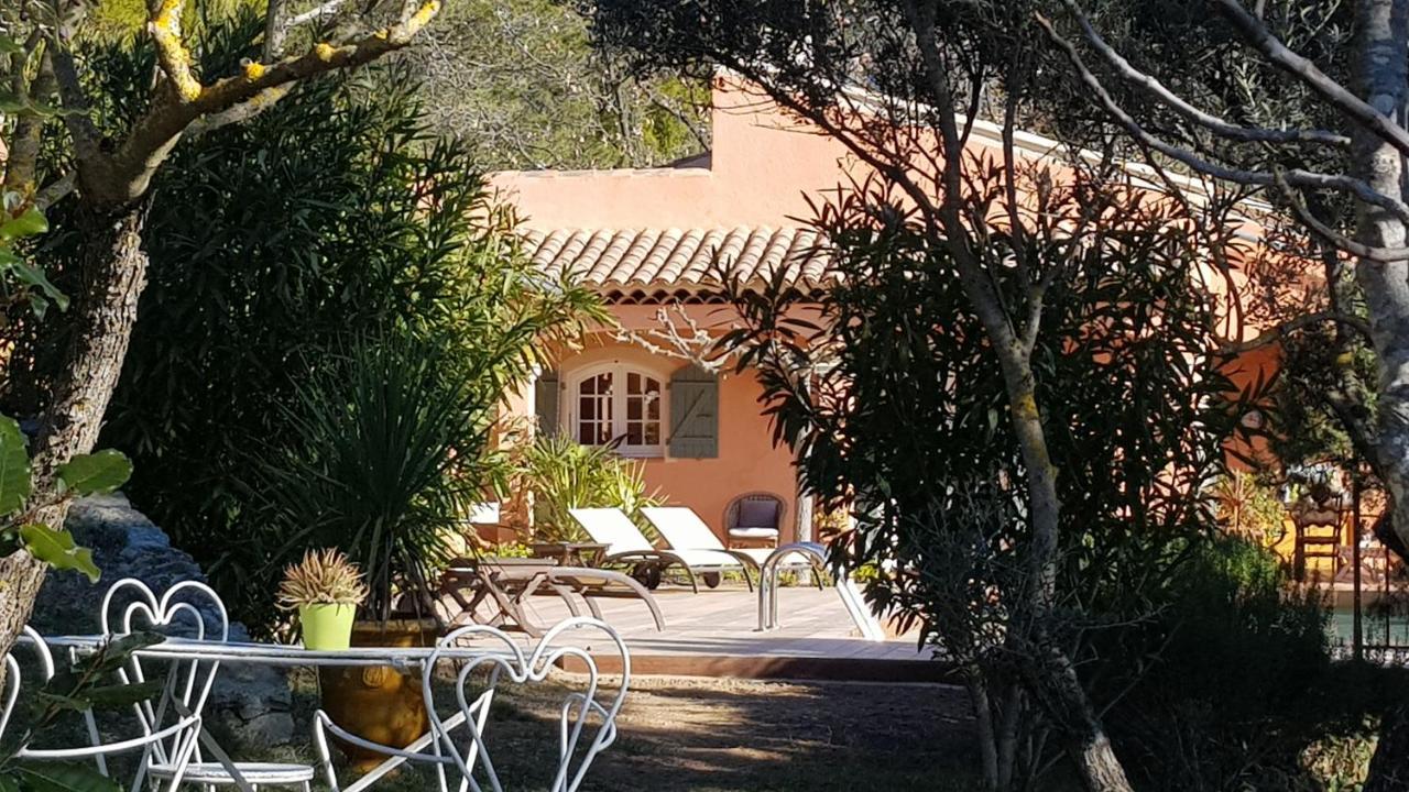 Bed and Breakfast Pierres Blanches Cotignac Exterior foto